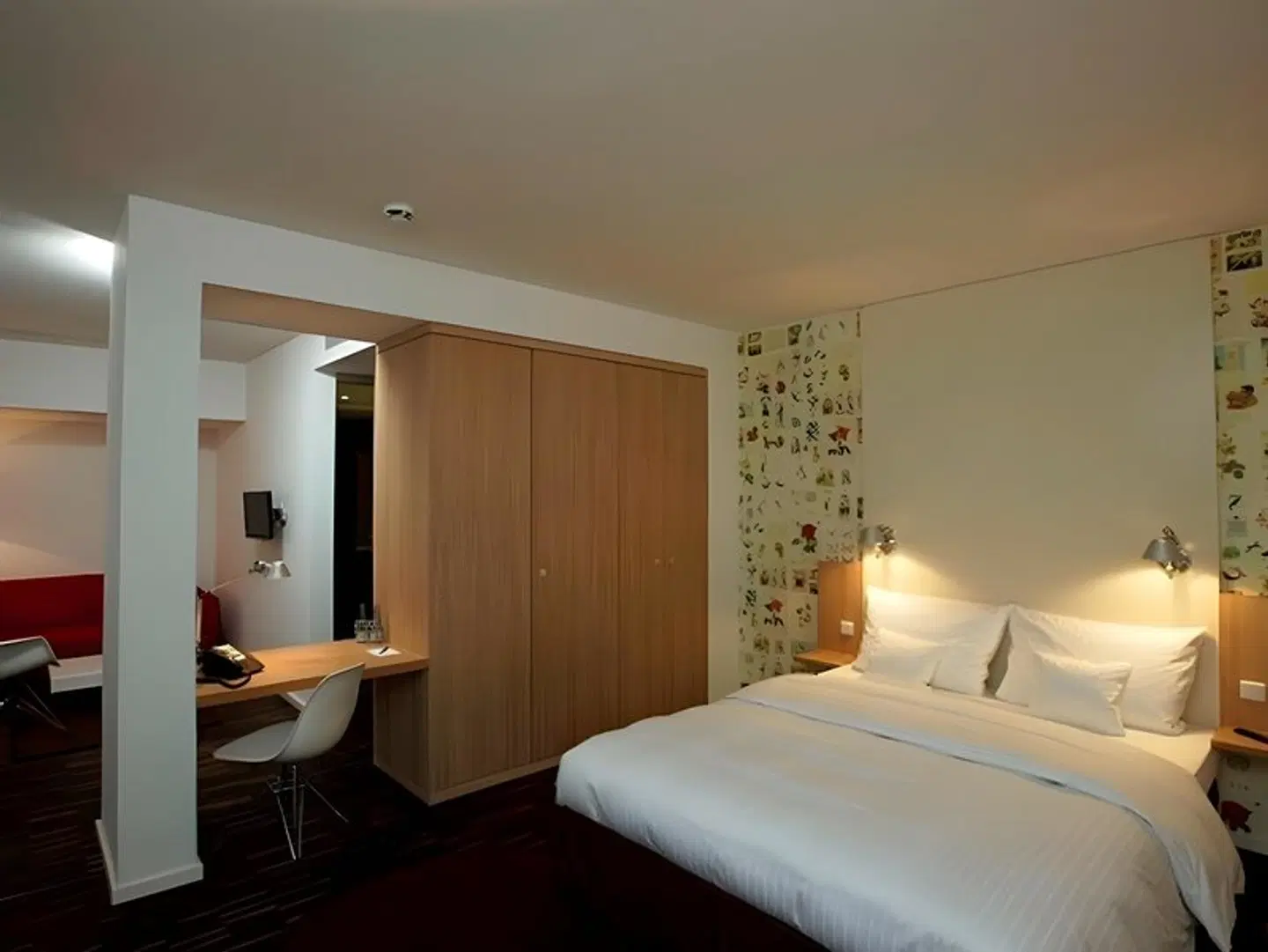 Grimm's ROOM_EXAMPLE