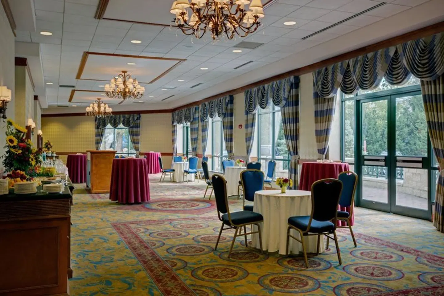 Crowne Plaza Hotel Philadelphia - King of Prussia by IHG Restaurant