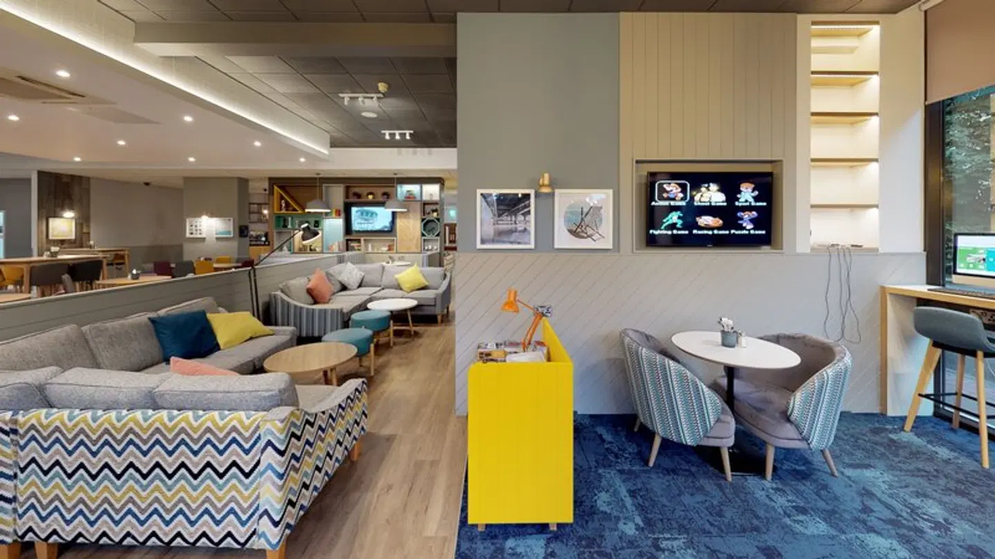 Holiday Inn Bournemouth by IHG Restaurant