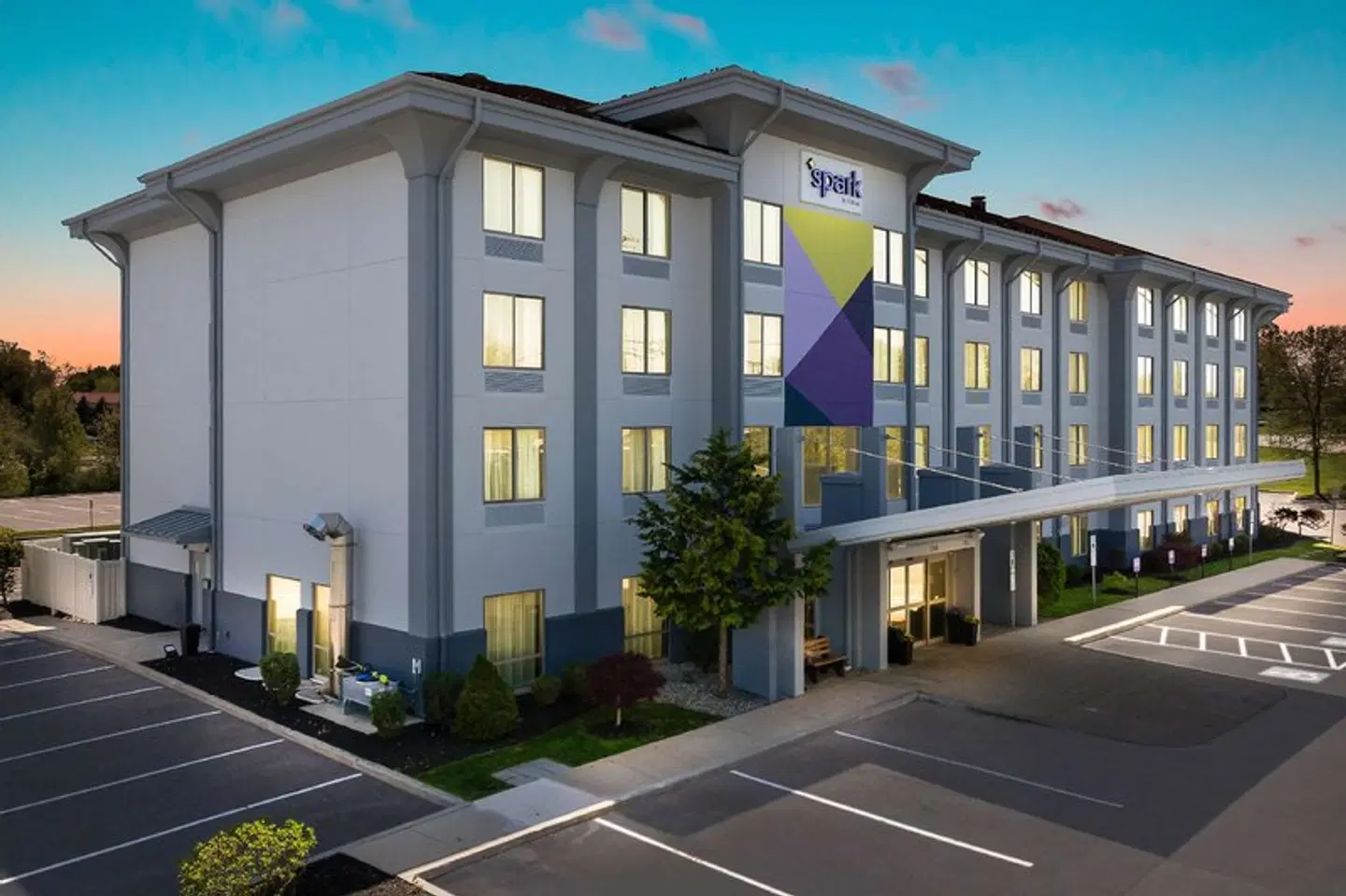 Spark by Hilton Exton EXTERIOR