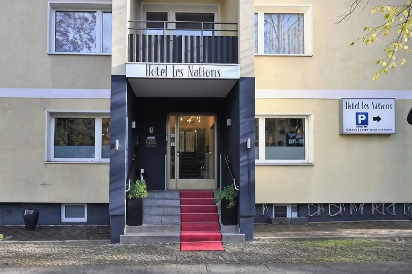 Les Nations EXTERIOR