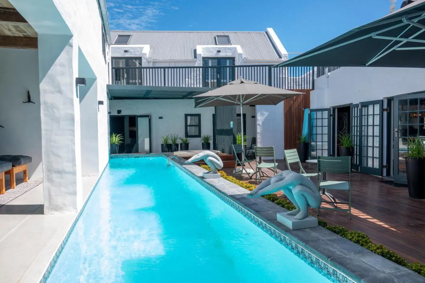 Abalone Hotel & Villa's OUTDOOR_POOL