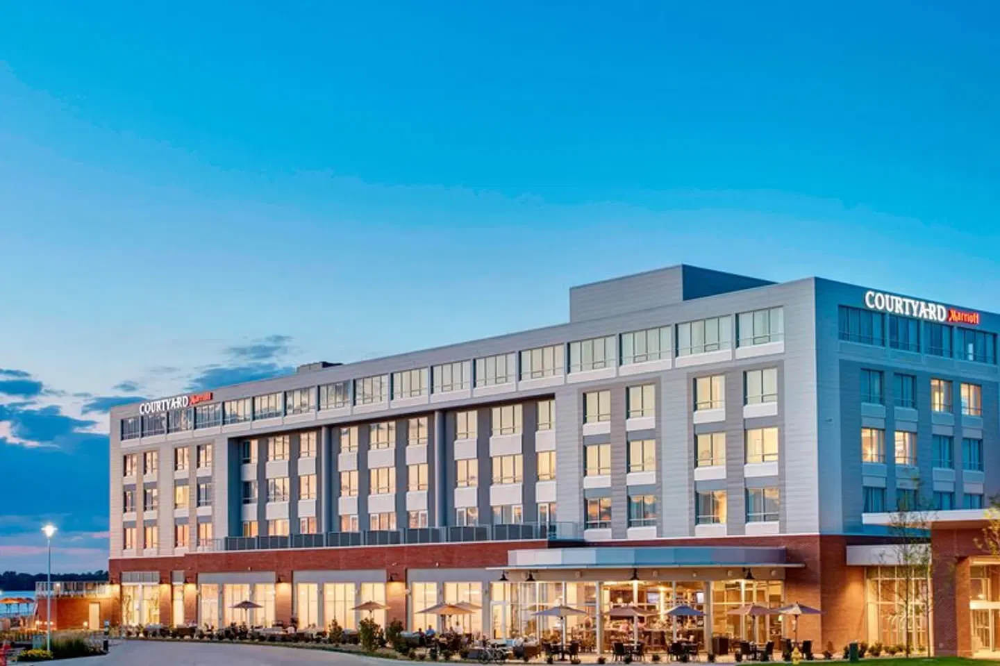 Courtyard by Marriott Erie Bayfront EXTERIOR