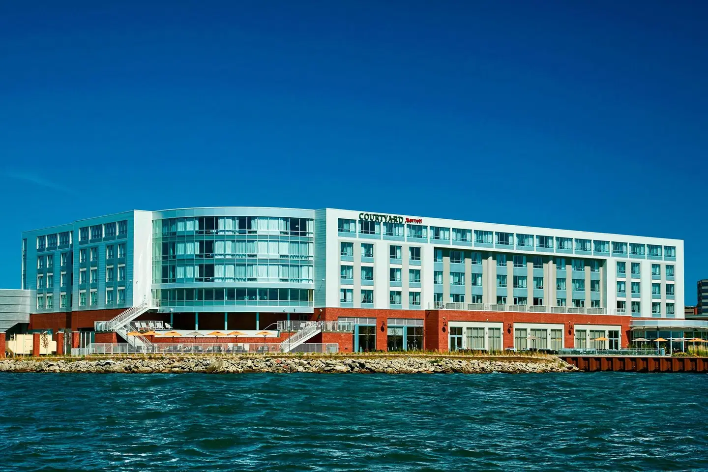 Courtyard by Marriott Erie Bayfront EXTERIOR