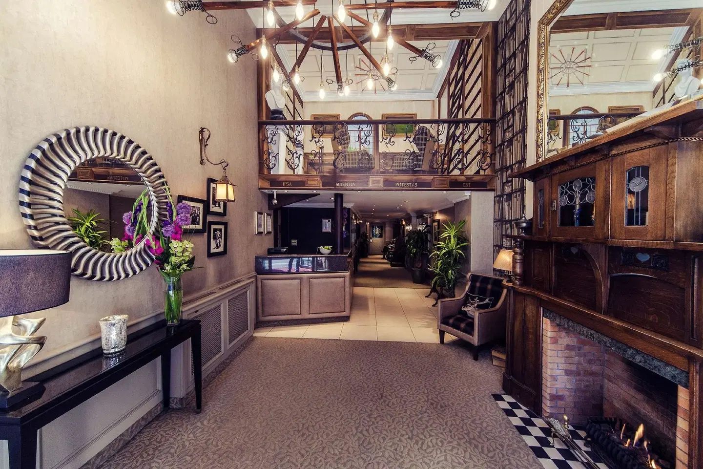 Carlton George Hotel LOUNGE_LOBBY