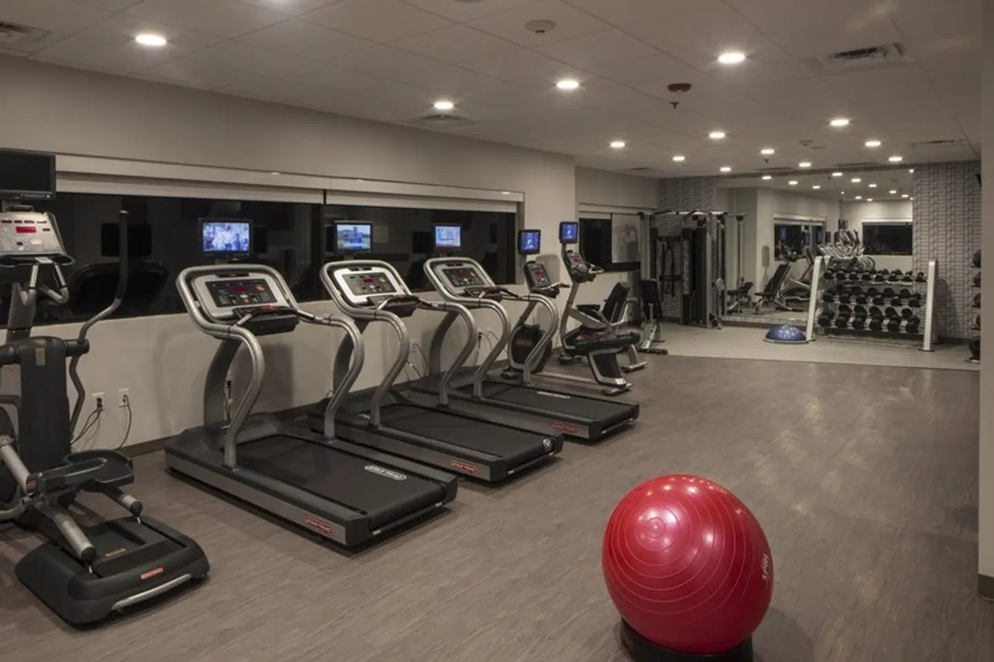 Wyndham Garden Hotel Harrisburg-Hershey SPORTS_AND_LEISURE