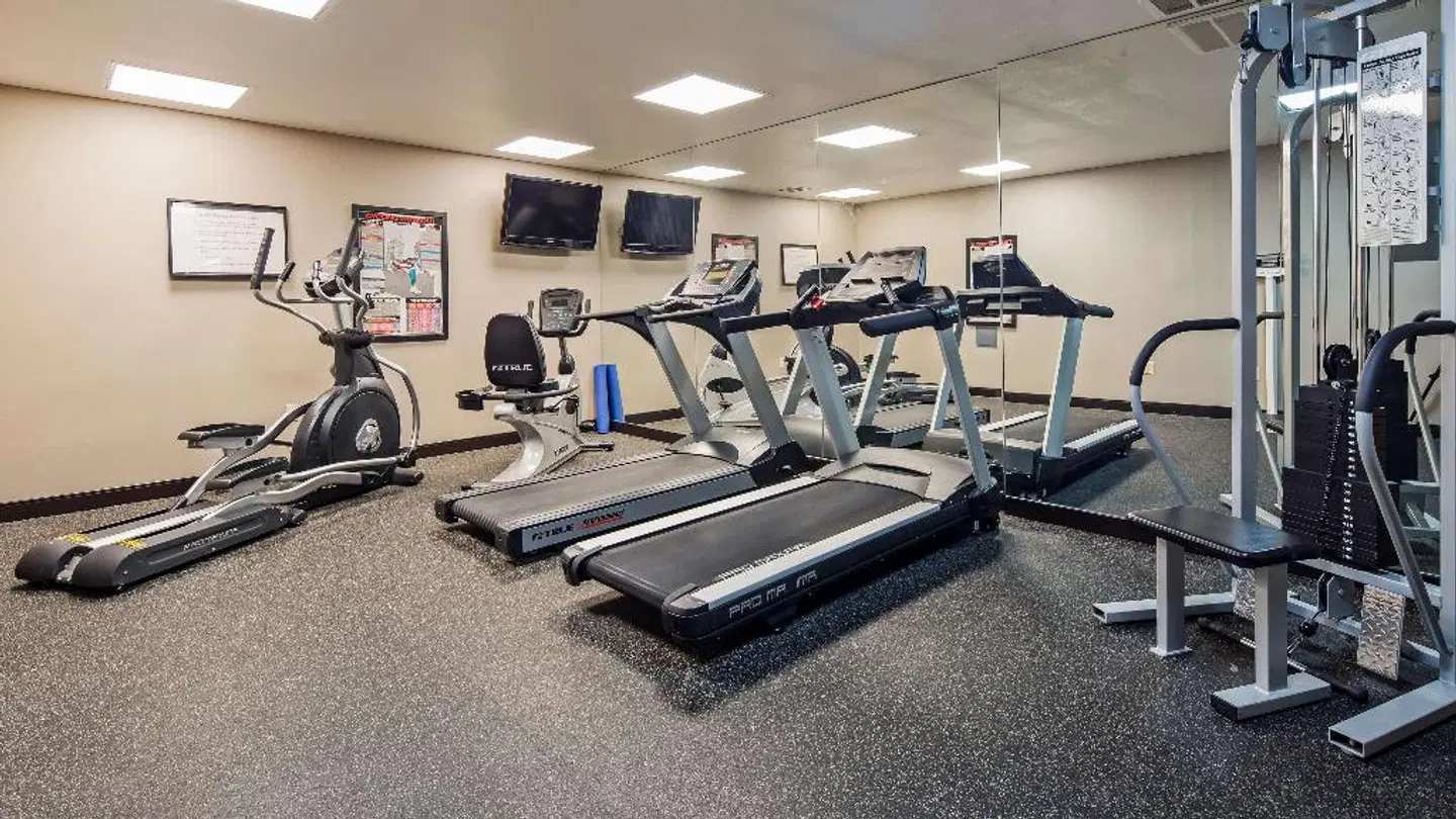 Best Western Plus North Las Vegas Inn & Suites SPORTS_AND_LEISURE