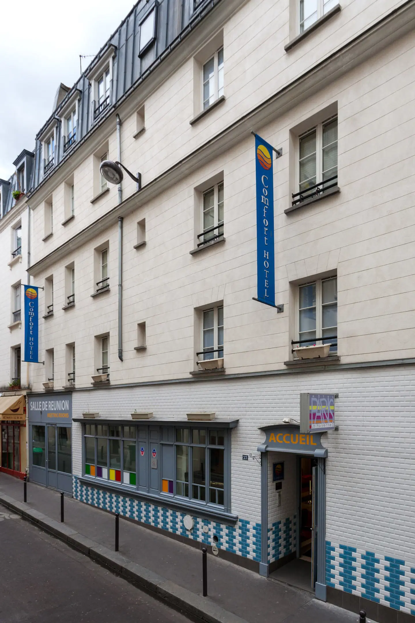 Hôtel Paris LaFayette EXTERIOR
