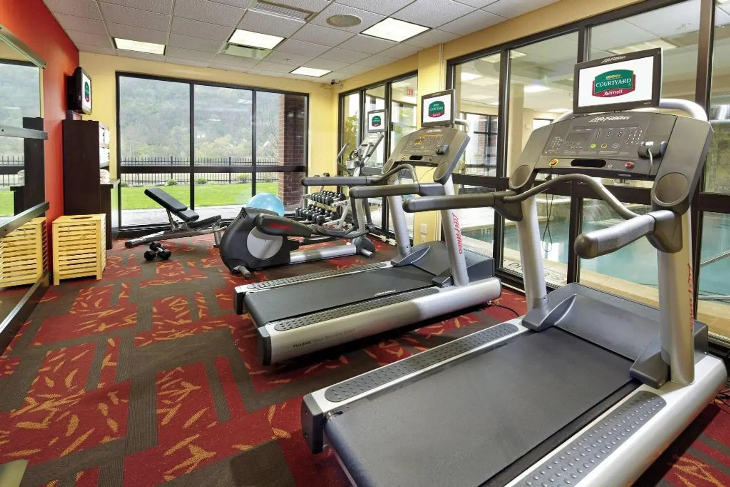 Courtyard by Marriott Pittsburgh West Homestead/Waterfront SPORTS_AND_LEISURE