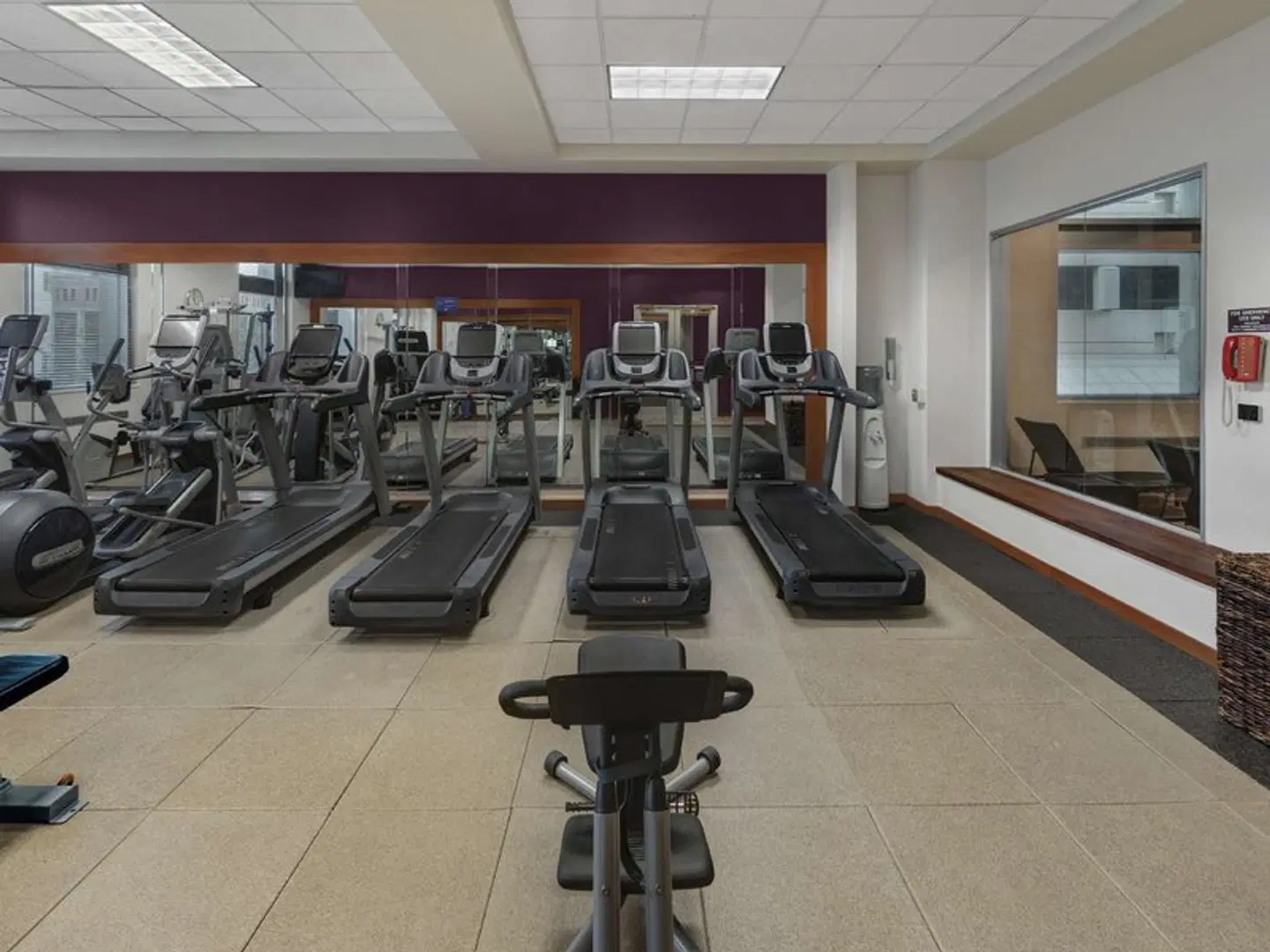 Hilton Harrisburg SPORTS_AND_LEISURE