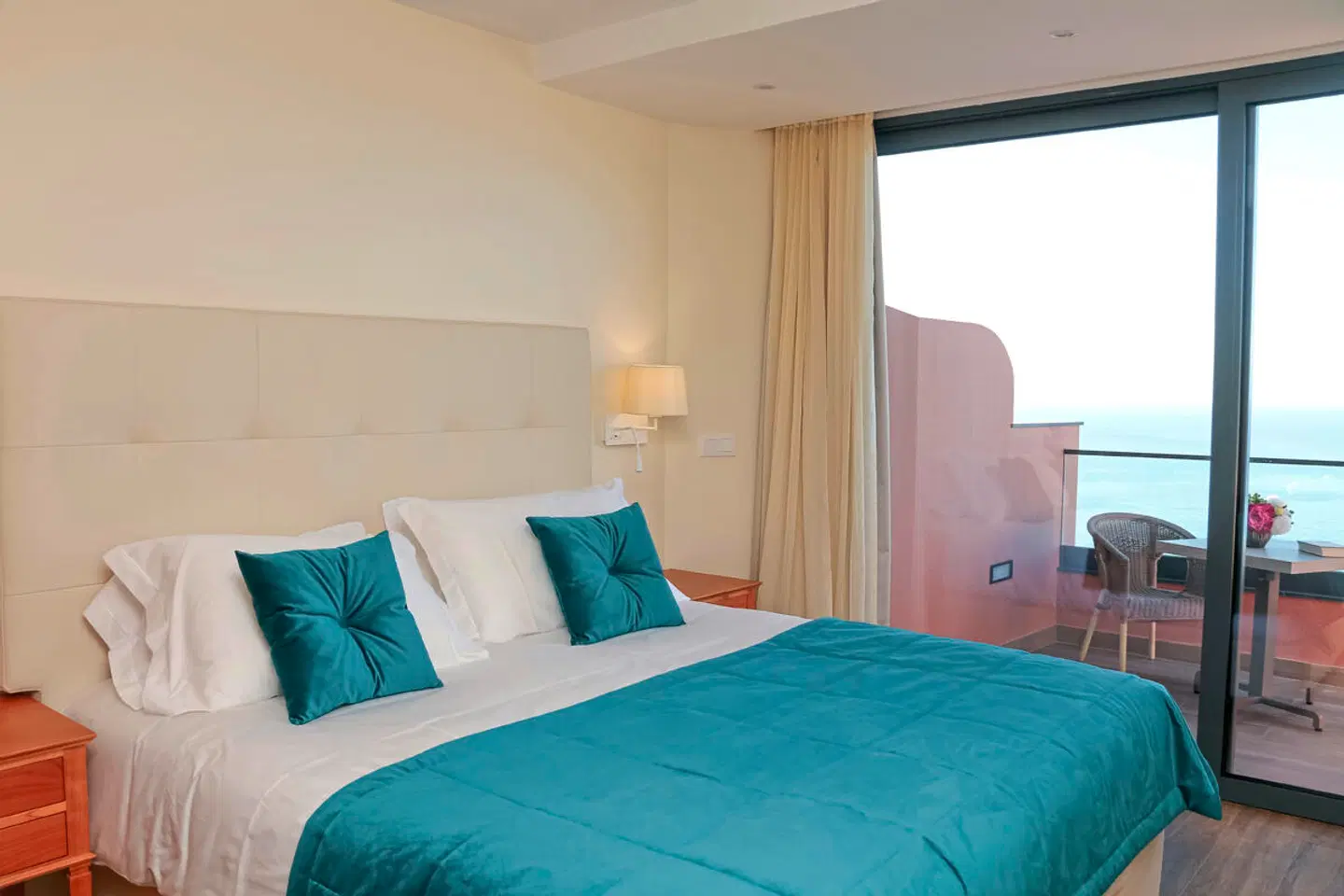 Ocean Gardens ROOM_EXAMPLE