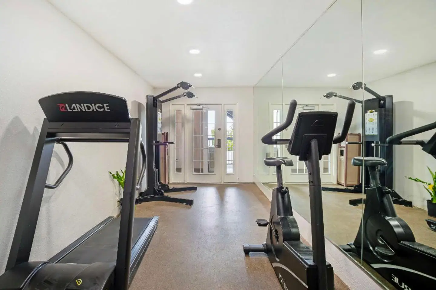 Best Western Plus Inn SPORTS_AND_LEISURE