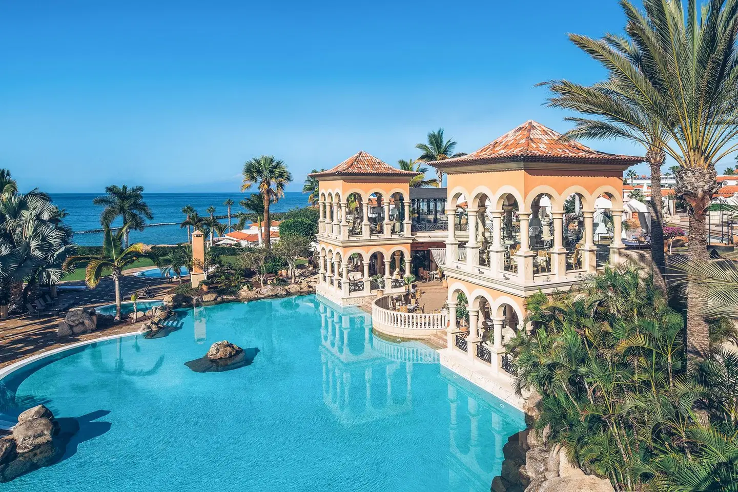 JOIA El Mirador by Iberostar OUTDOOR_POOL