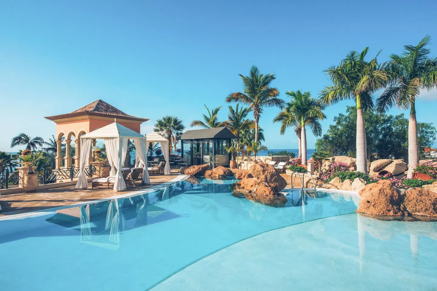 JOIA El Mirador by Iberostar OUTDOOR_POOL