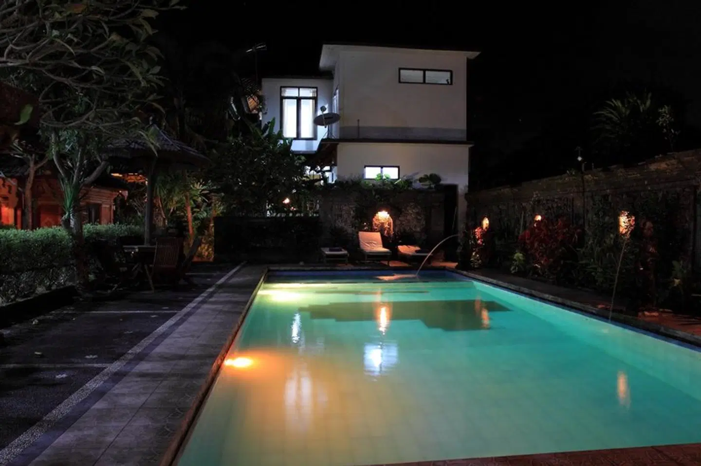 Warsa Garden Bungalows HEALTH_BEAUTY