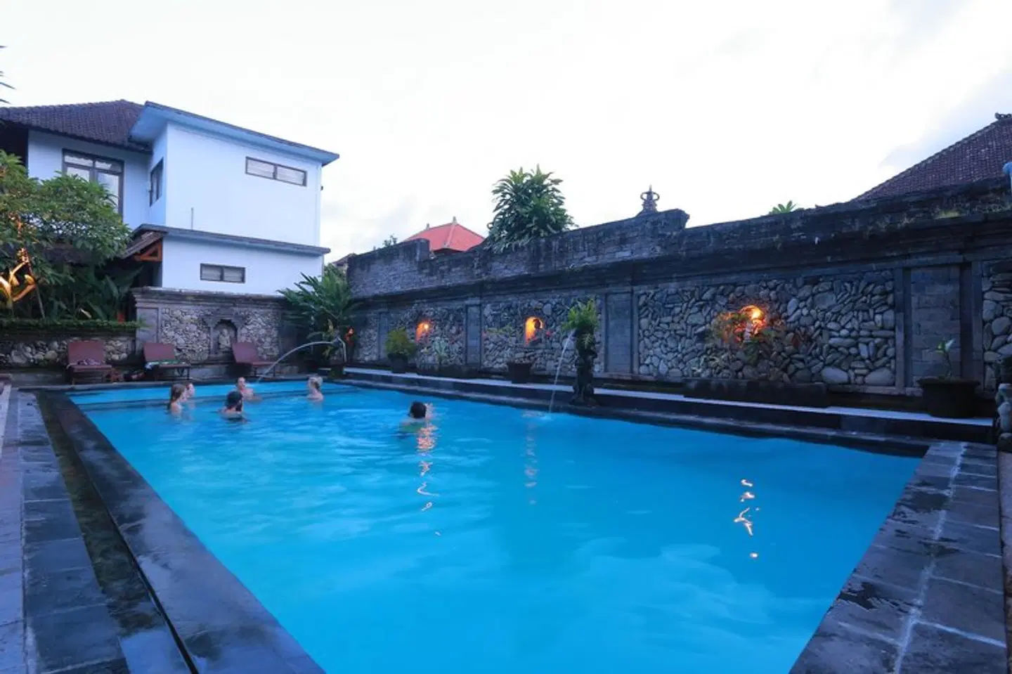 Warsa Garden Bungalows OUTDOOR_POOL
