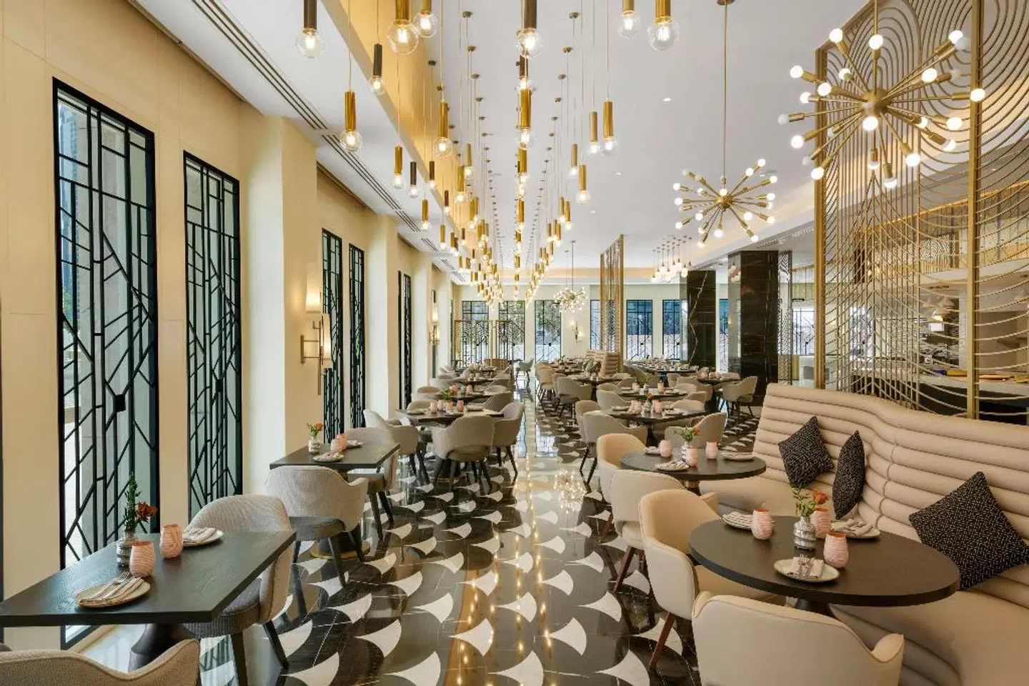 Wyndham Grand Doha West Bay Beach LOUNGE_LOBBY