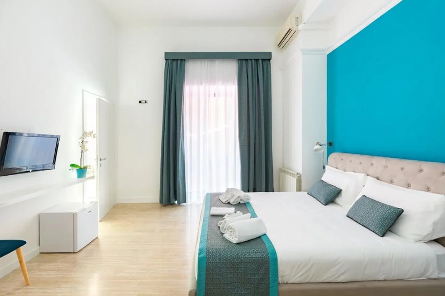 Trevi Fountain Guesthouse ROOM_EXAMPLE