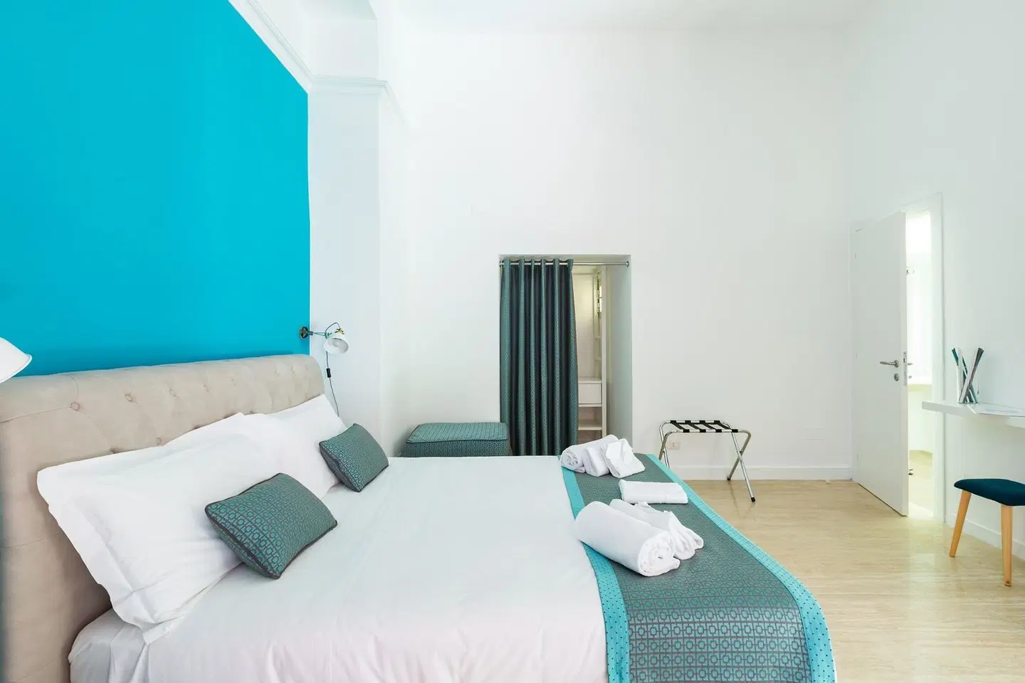 Trevi Fountain Guesthouse ROOM_EXAMPLE