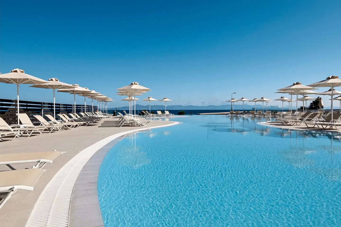 Belair Beach Hotel OUTDOOR_POOL