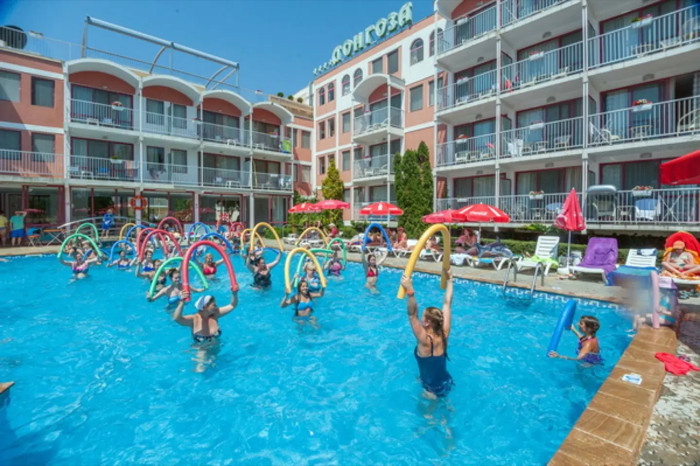 Longosa OUTDOOR_POOL