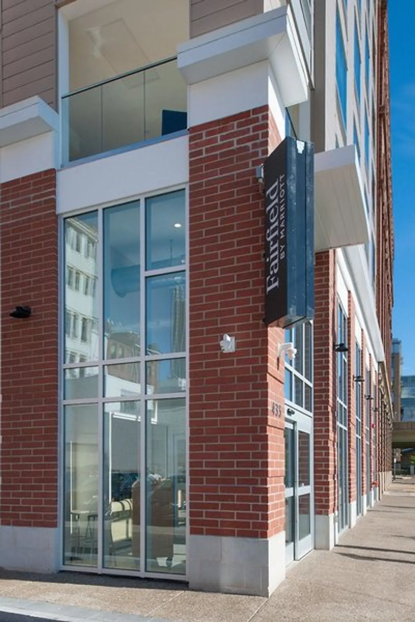 Fairfield by Marriott Inn & Suites Pittsburgh Downtown EXTERIOR