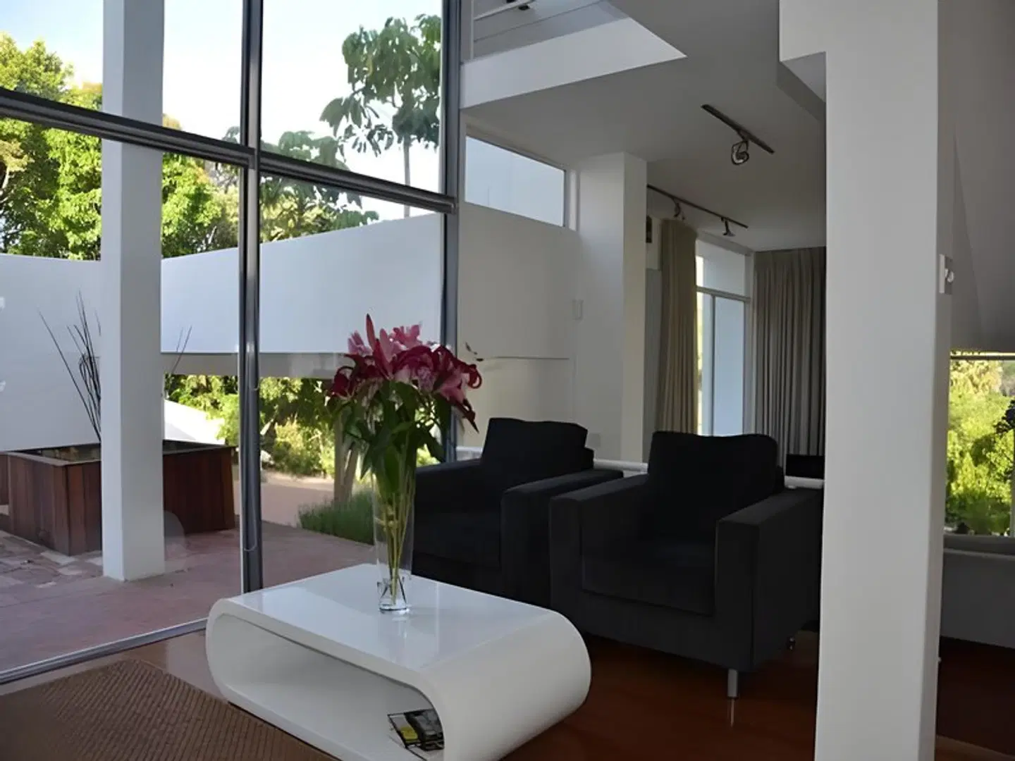 CUBE Guest House HEALTH_BEAUTY