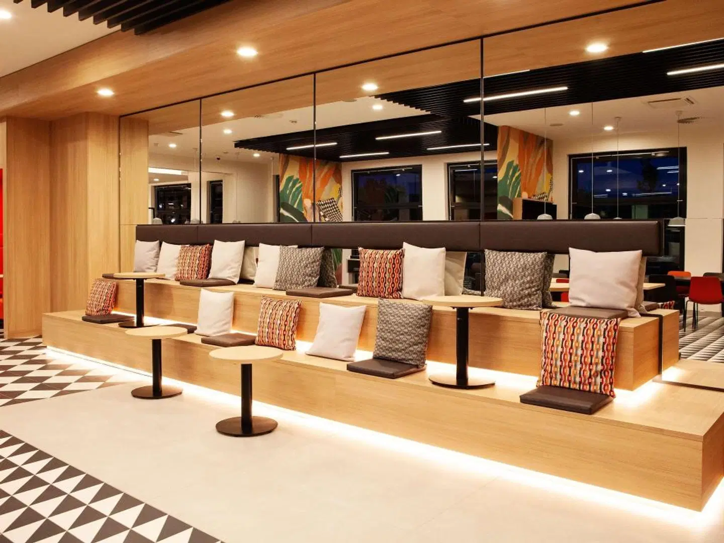 ibis budget Hotel Berlin Airport Bar