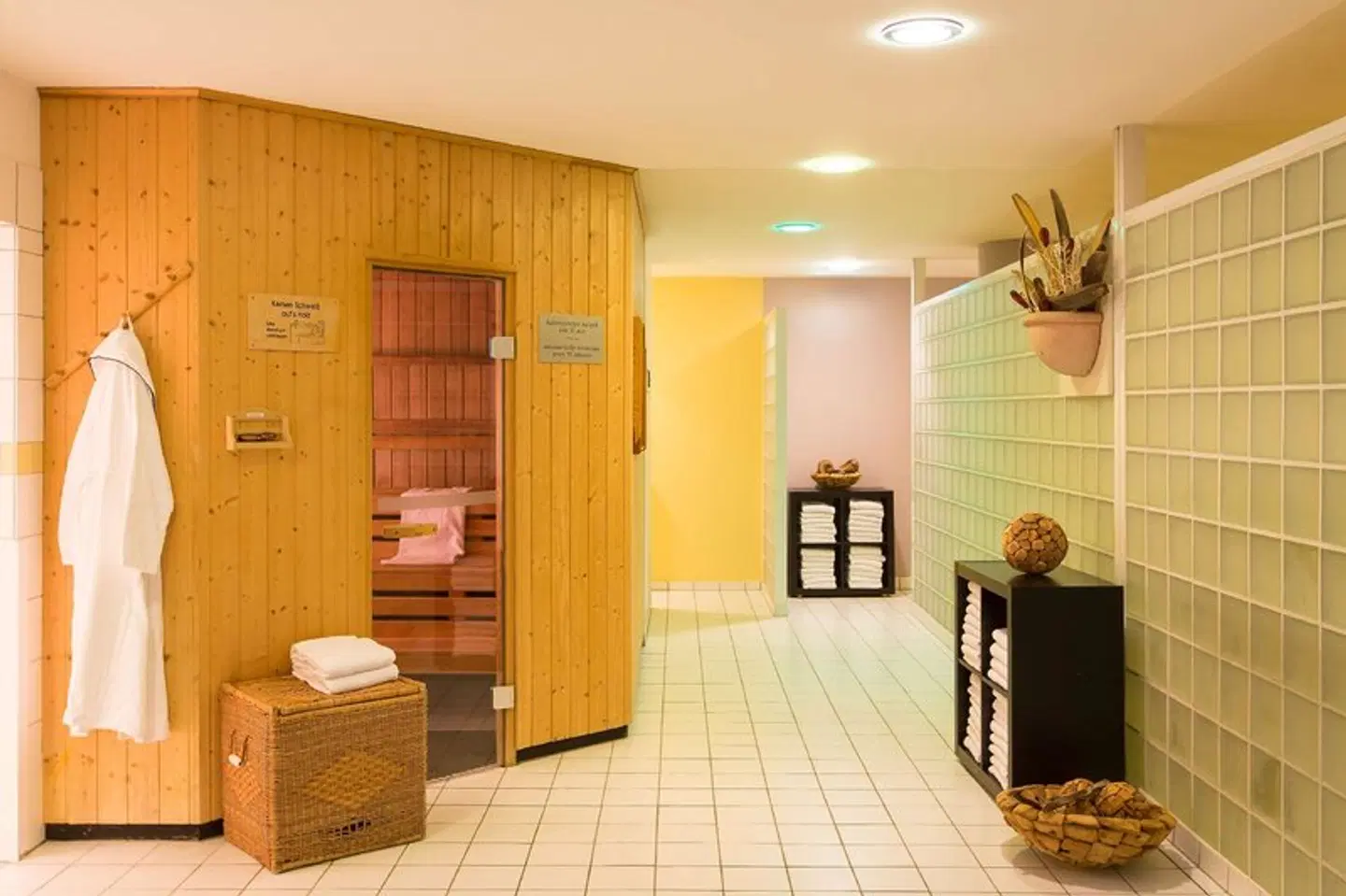 Lindner Congress Hotel Frankfurt HEALTH_BEAUTY