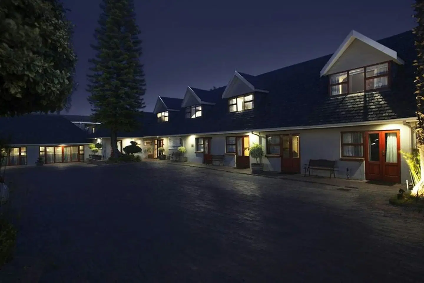Ruslamere Hotel, Spa and Conference Centre EXTERIOR