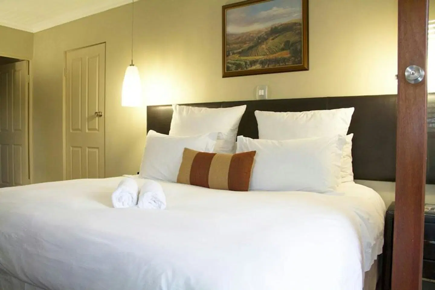 Ruslamere Hotel, Spa and Conference Centre ROOM_EXAMPLE