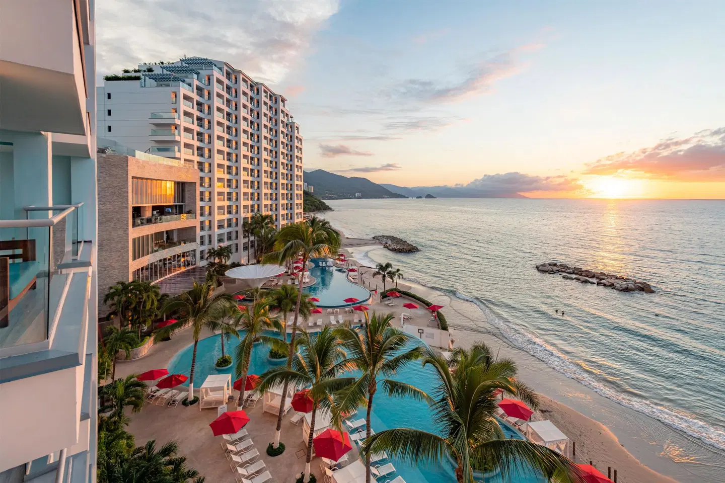 Hilton Vallarta Riviera All-Inclusive Resort EXTERIOR