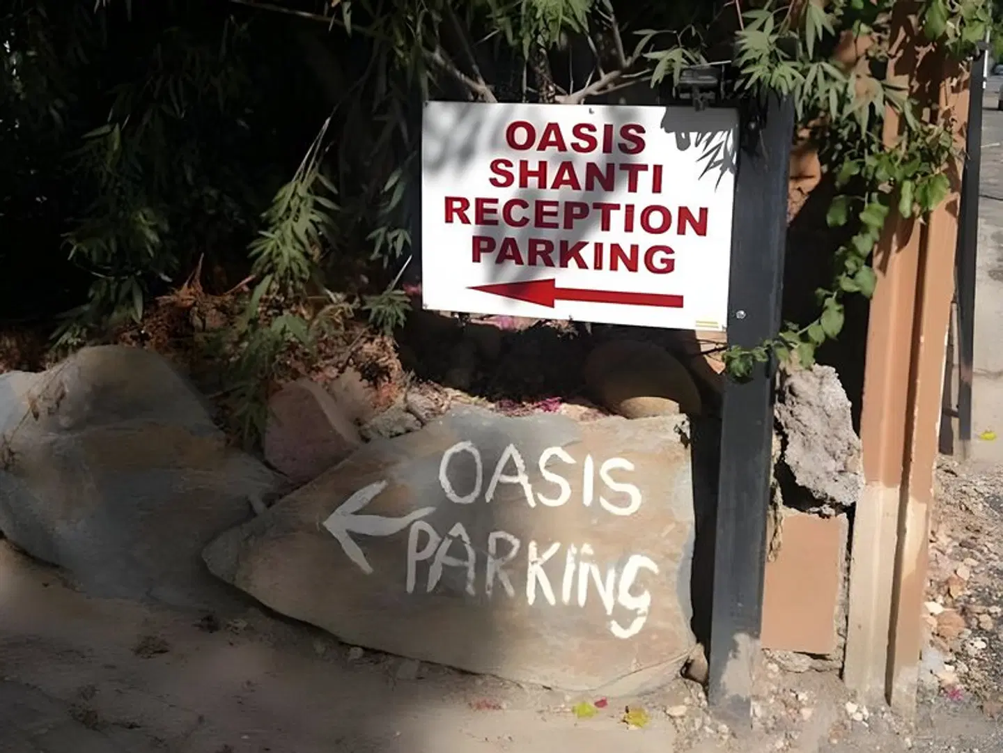 Oasis Shanti Backpackers EXTERIOR