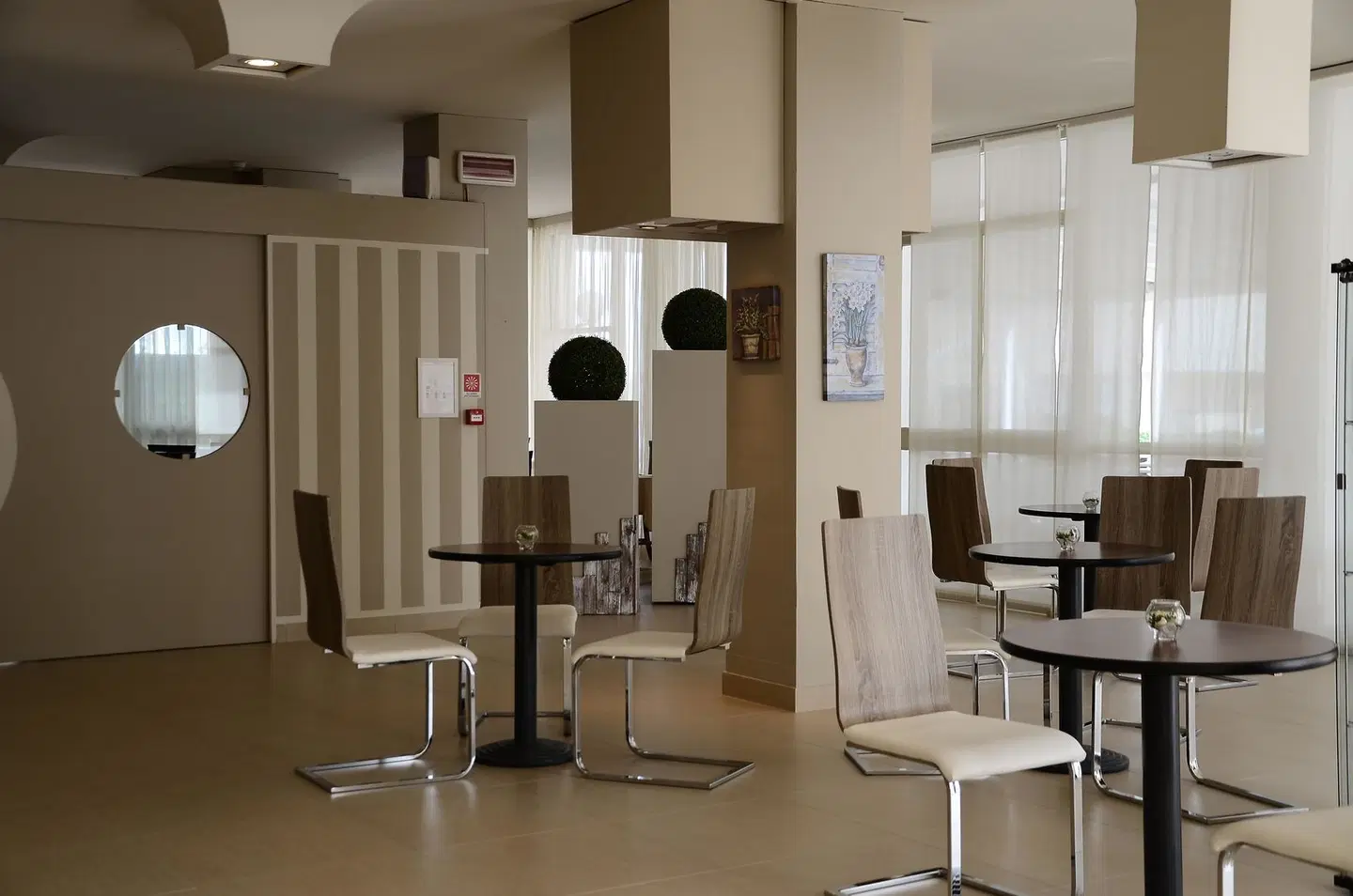 Mirage LOUNGE_LOBBY