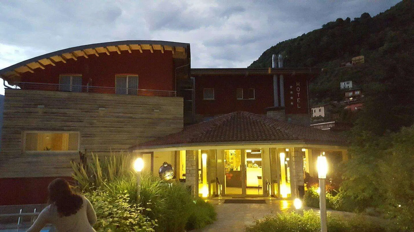 La Pieve di Pisogne EXTERIOR