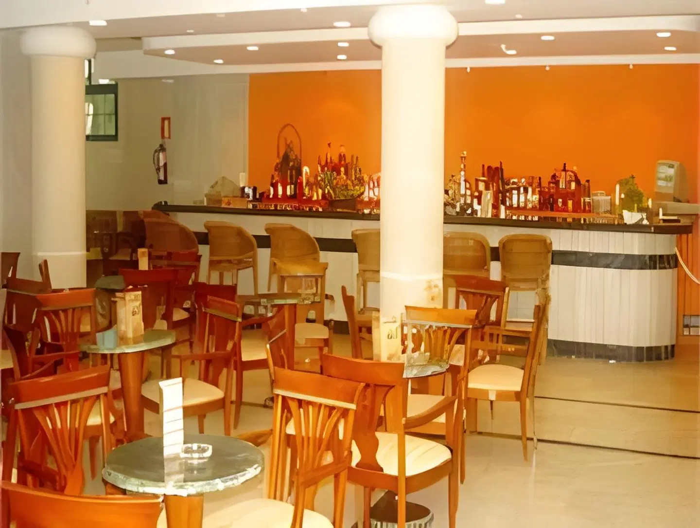 Hotel Los Álamos Beach & Art Bar