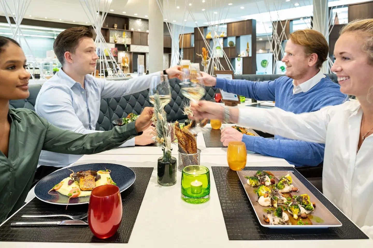 Hyatt Place Frankfurt Airport PEOPLE