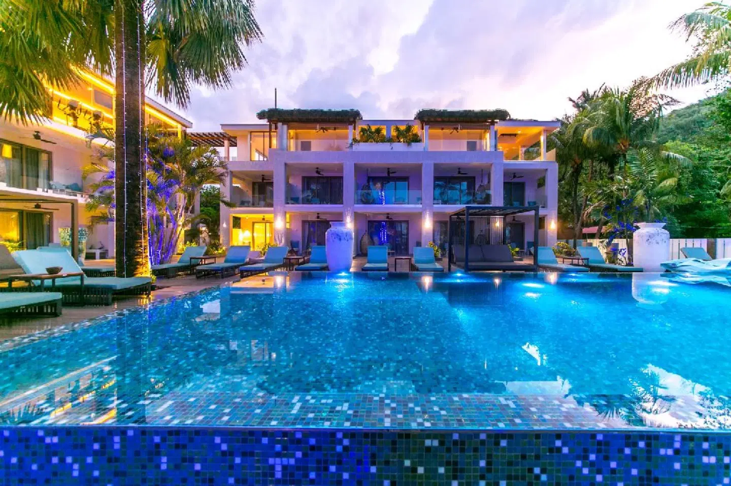 Le Duc de Praslin Hotel OUTDOOR_POOL