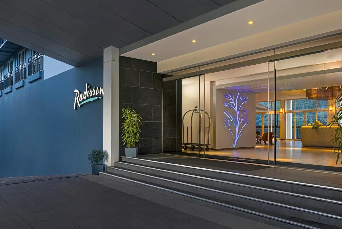 Radisson Hotel Kandy LOUNGE_LOBBY