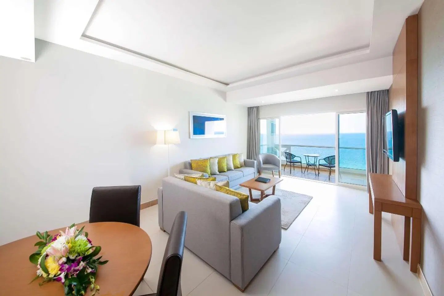 Ramada by Wyndham Beach Hotel Ajman ROOM_EXAMPLE