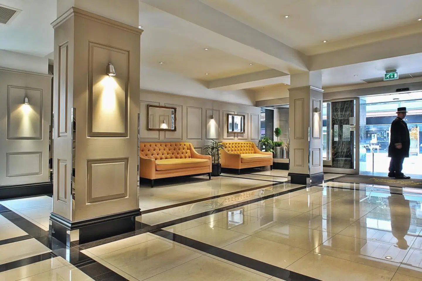 Chelsea Cloisters LOUNGE_LOBBY