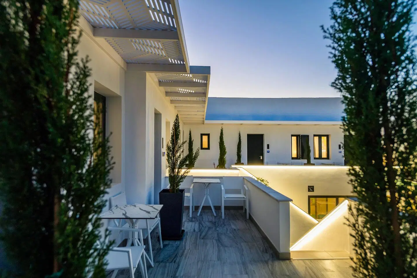 Central Boutique Hotel by Naoussa Hills EXTERIOR