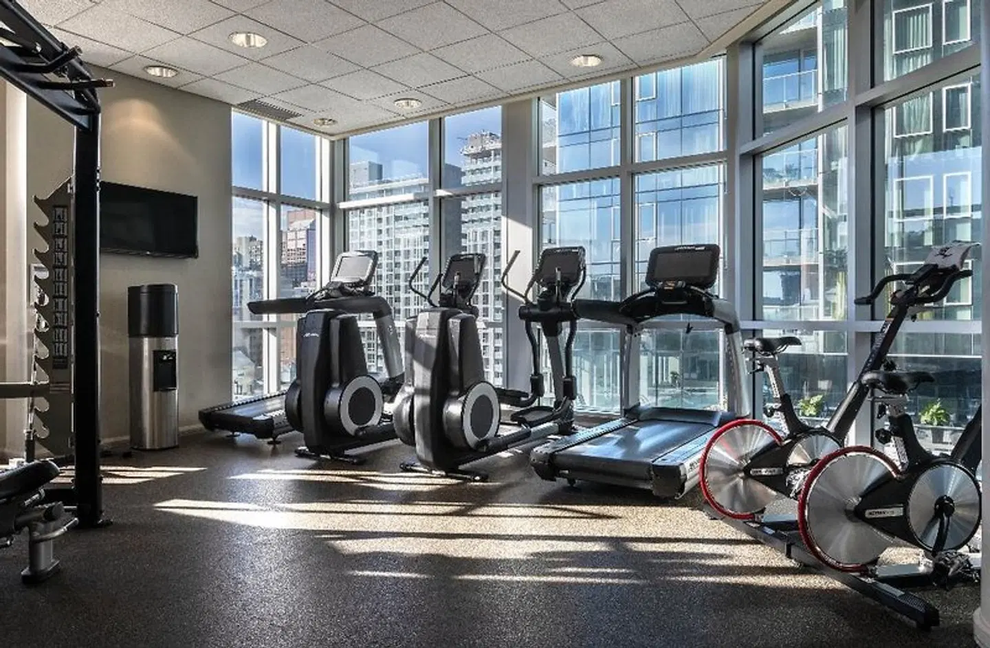 Le Crystal Montreal SPORTS_AND_LEISURE