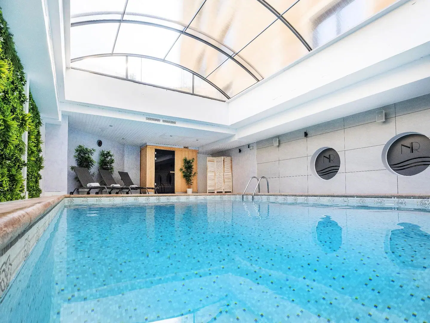 Hôtel Nice Riviera Hallenbad