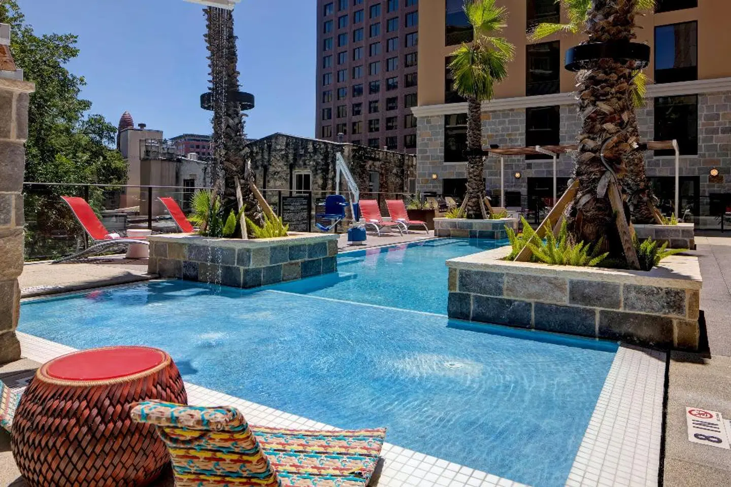 Home2 Suites by Hilton San Antonio Riverwalk OUTDOOR_POOL