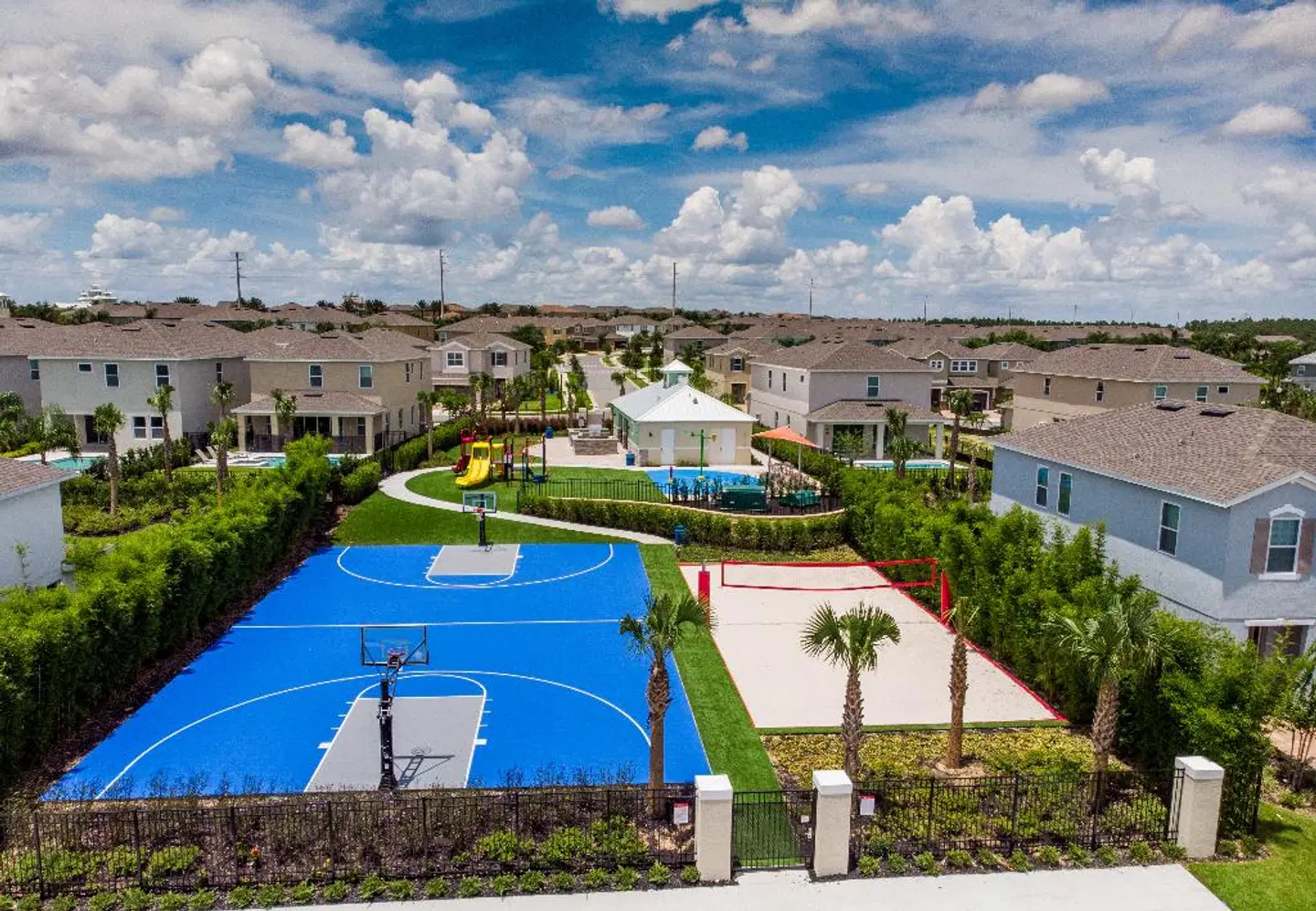 Encore Resort at Reunion EXTERIOR