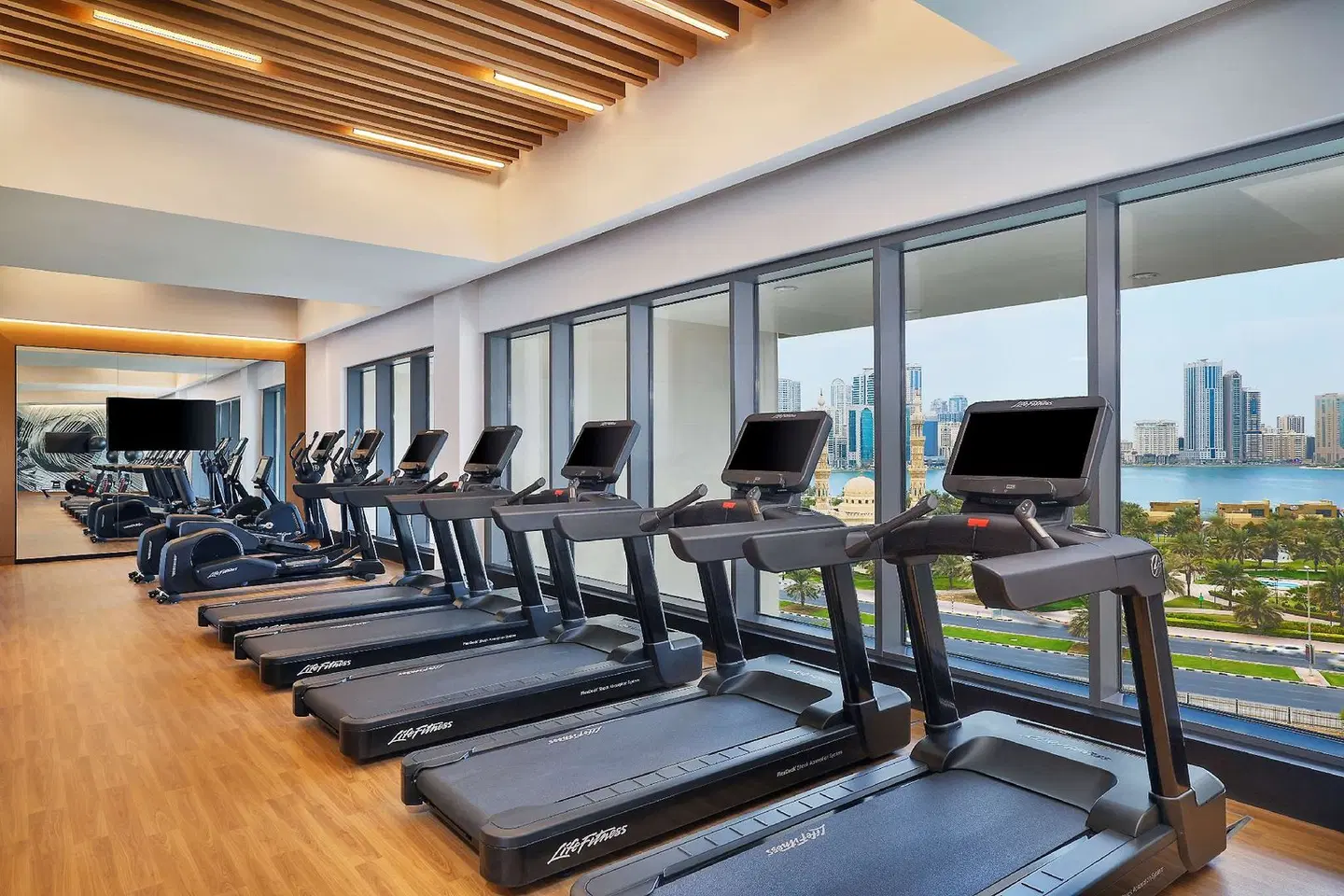 Doubletree by Hilton Sharjah Waterfront Hotel & Residences SPORTS_AND_LEISURE