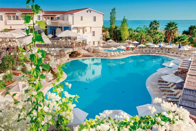 Louis Althea Beach OUTDOOR_POOL