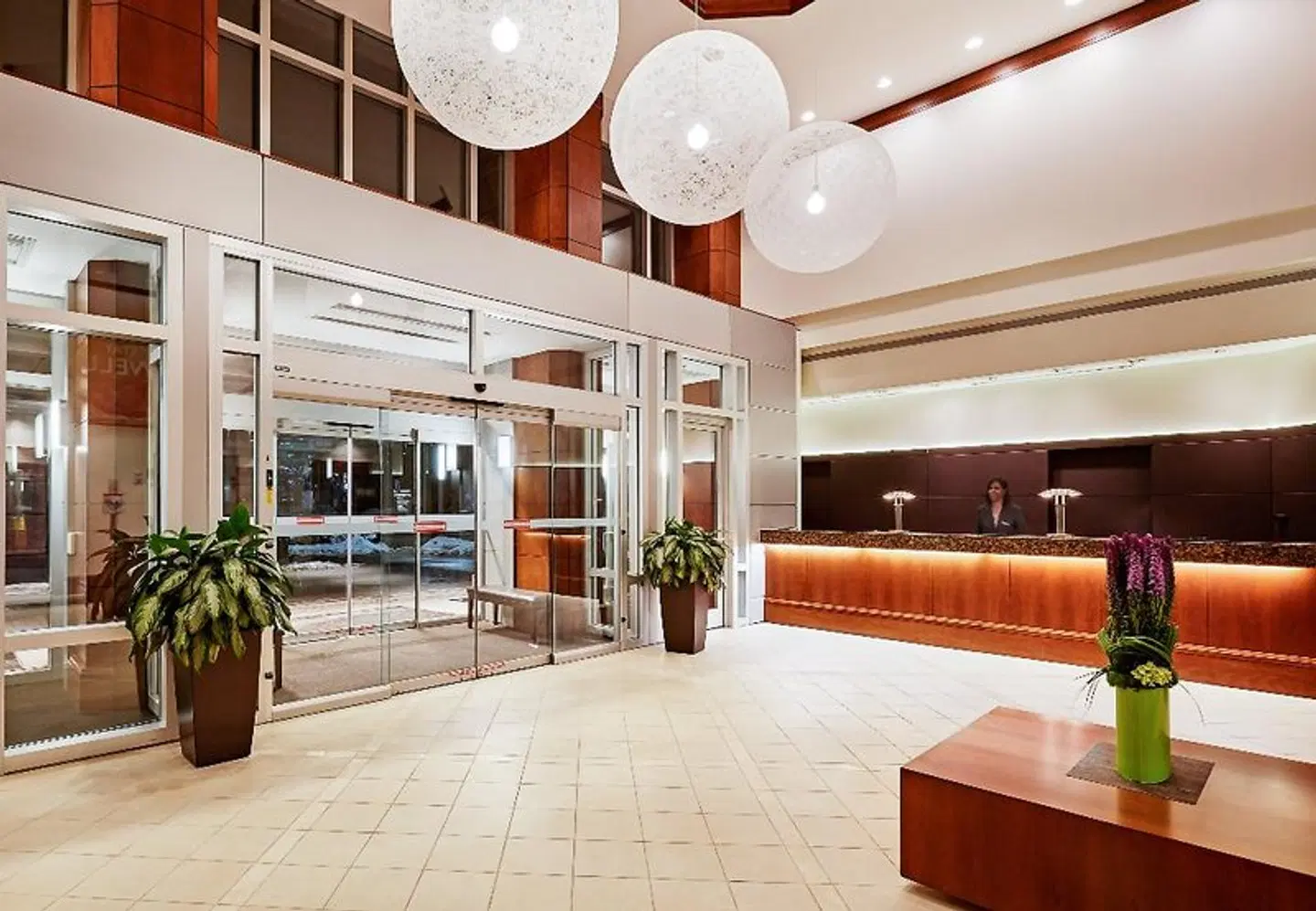InterContinental Suites Cleveland by IHG LOUNGE_LOBBY