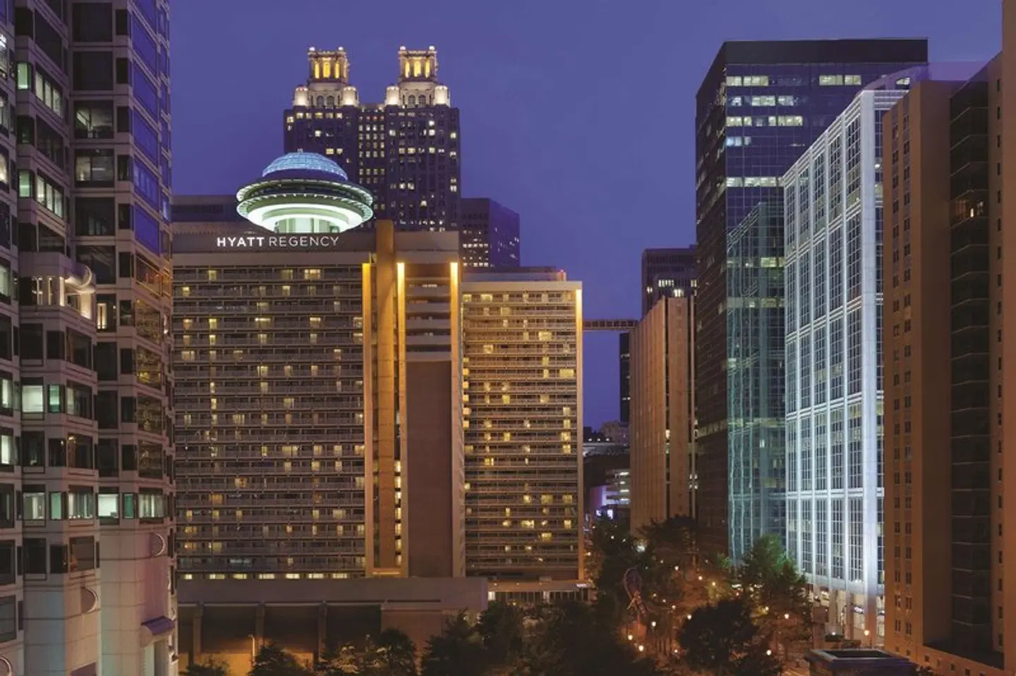 Hyatt Regency Atlanta EXTERIOR